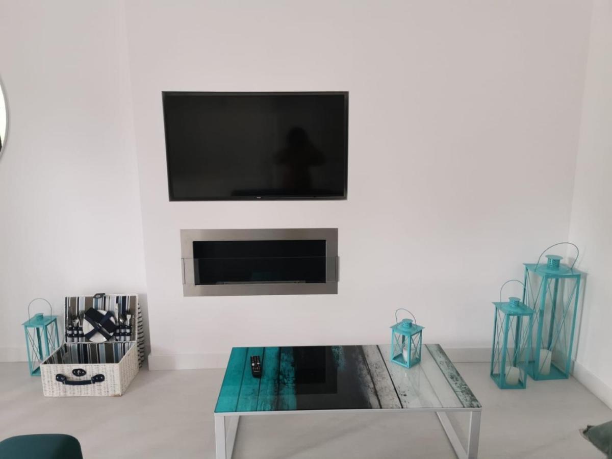 Przytulny Apartament Z Kominkiem Przy Jeziorze Borne Sulinowo Esterno foto
