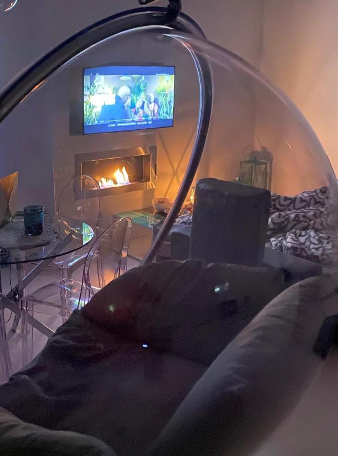 Przytulny Apartament Z Kominkiem Przy Jeziorze Borne Sulinowo Esterno foto